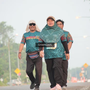Runner Photo 3737256