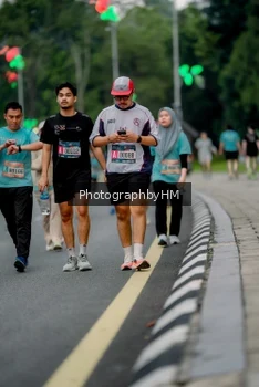 Runner Photo 3737260