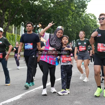 Runner Photo 3737265