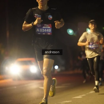 Runner Photo 3737272