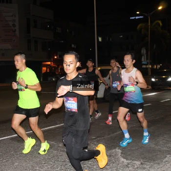 Runner Photo 3737292