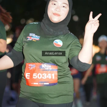 Runner Photo 3737333