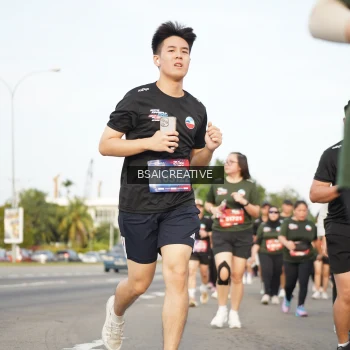 Runner Photo 3737346