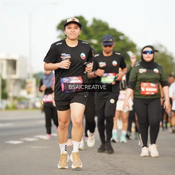 Runner Photo 3737362