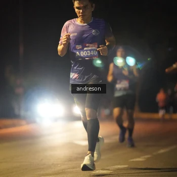 Runner Photo 3737367