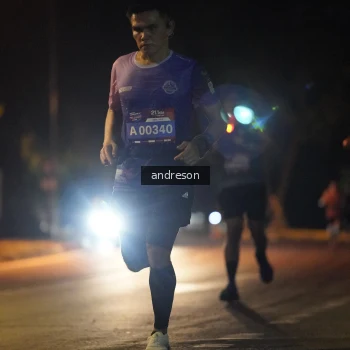 Runner Photo 3737388