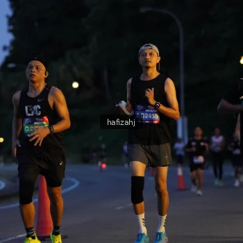 Runner Photo 3737398