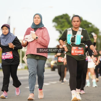 Runner Photo 3737415