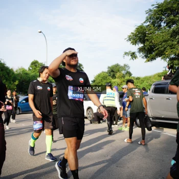 Runner Photo 3737440