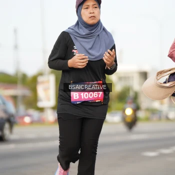 Runner Photo 3737441