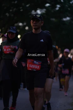 Runner Photo 3737457