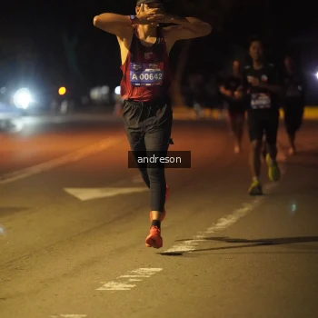 Runner Photo 3737469