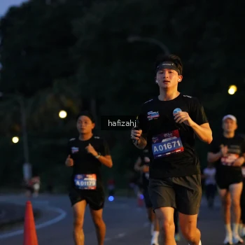 Runner Photo 3737490