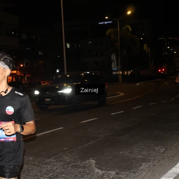 Runner Photo 3737494