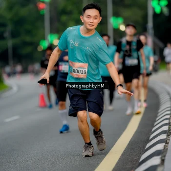 Runner Photo 3737508