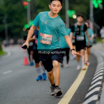 Runner Photo 3737520