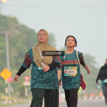 Runner Photo 3737530