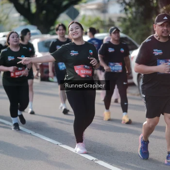 Runner Photo 3737533