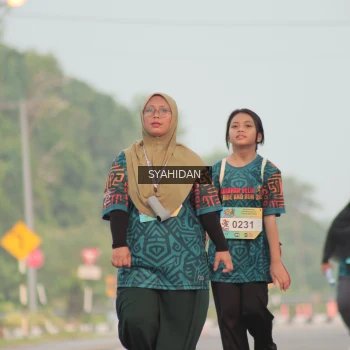 Runner Photo 3737543