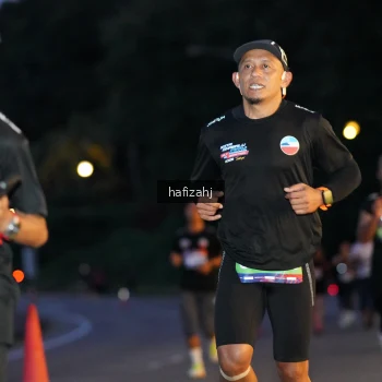 Runner Photo 3737554