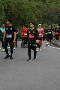 Runner Photo 3737565