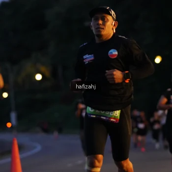 Runner Photo 3737569