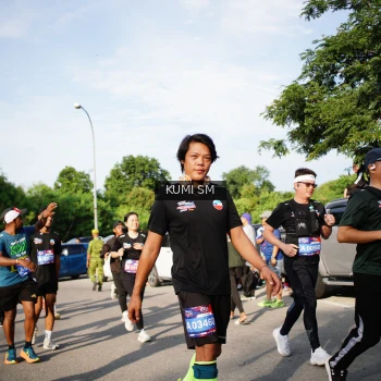 Runner Photo 3737572