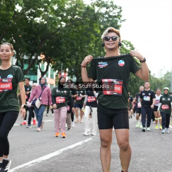 Runner Photo 3737633