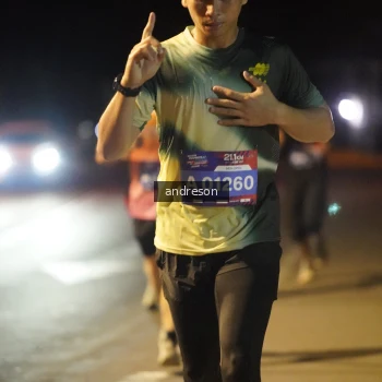 Runner Photo 3737645