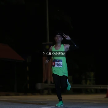 Runner Photo 3737660