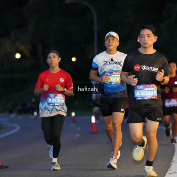 Runner Photo 3737669