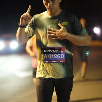 Runner Photo 3737672