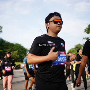 Runner Photo 3737675