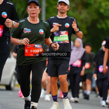 Runner Photo 3737676