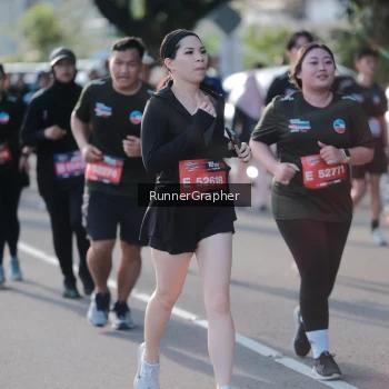 Runner Photo 3737697