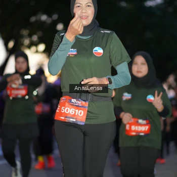 Runner Photo 3737709