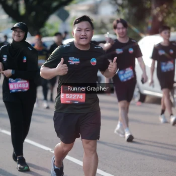 Runner Photo 3737722