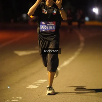 Runner Photo 3737728