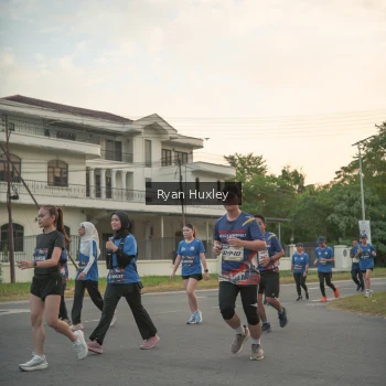 Runner Photo 3737743