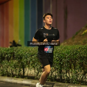 Runner Photo 3737748