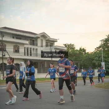 Runner Photo 3737758