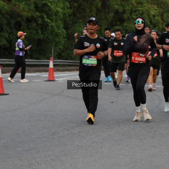 Runner Photo 3737818