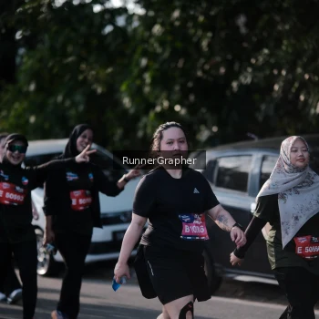 Runner Photo 3737824