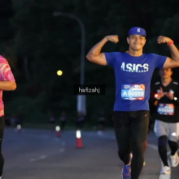Runner Photo 3737845