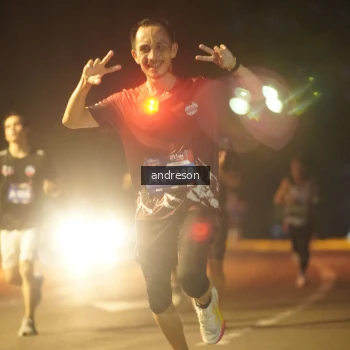 Runner Photo 3737858