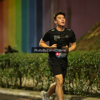 Runner Photo 3737876