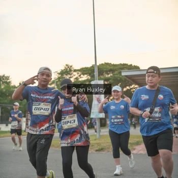 Runner Photo 3737915