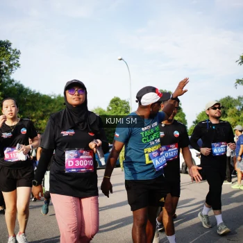 Runner Photo 3737917