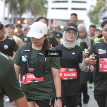 Runner Photo 3737918