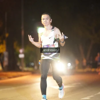 Runner Photo 3737933